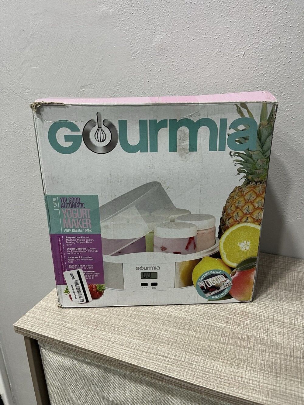 Gourmia Automatic Yogurt Maker Digital Timer 7 Reusable Glass Jars GYM1620 NEW